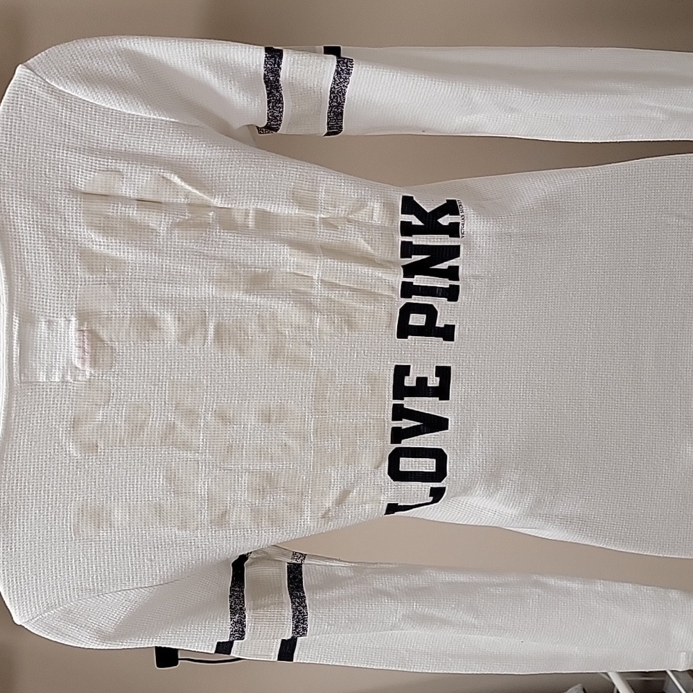 Victoria's Secret Pink NFL White New England Patriots Long Sleeve Tee - Picture 2 of 4